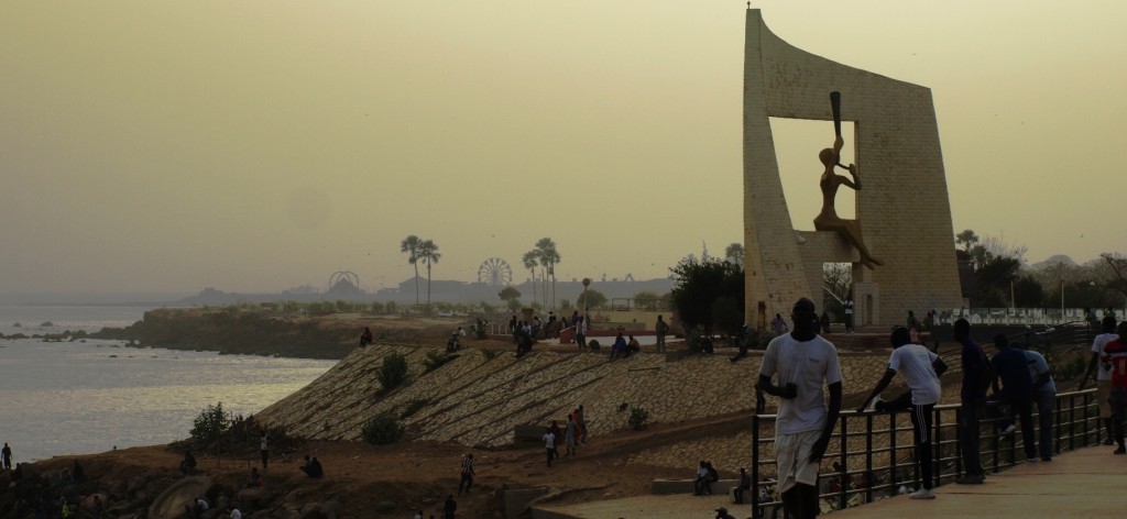 Porte du Troisième Millénaire à Dakar. Crédits : Pascal Scallon-Chouinard.